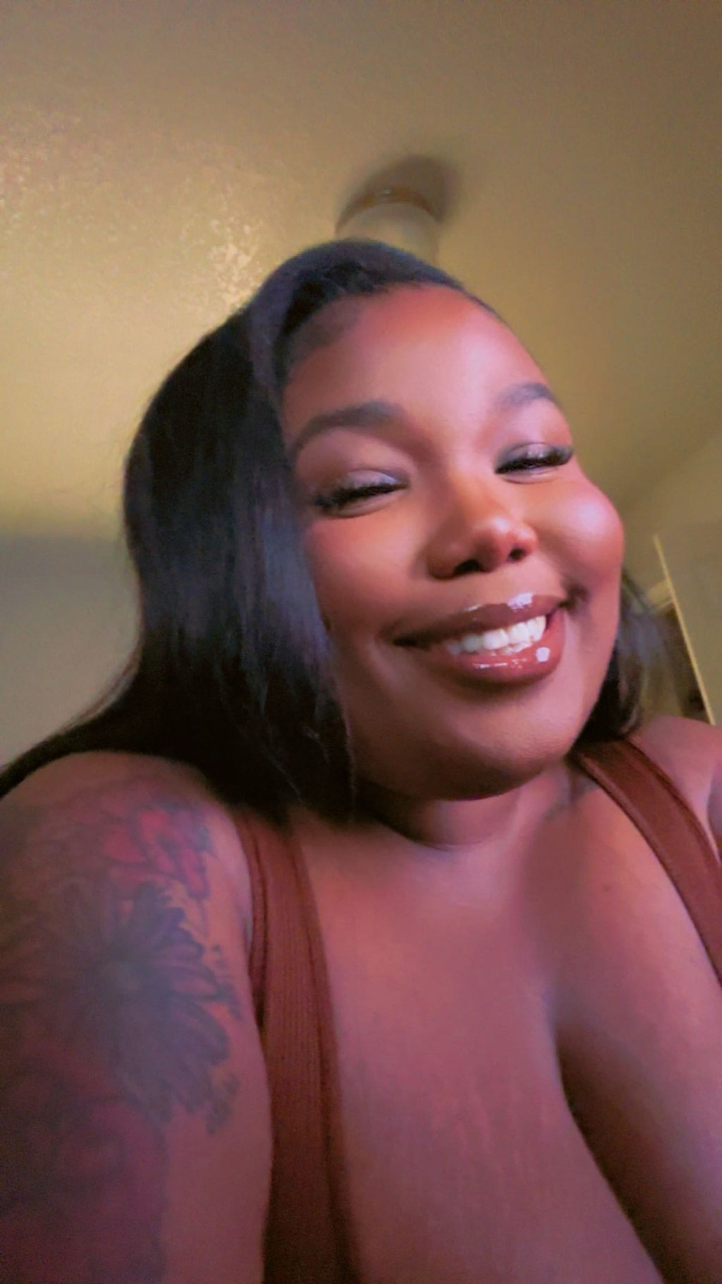 Kinky Straight Bundles